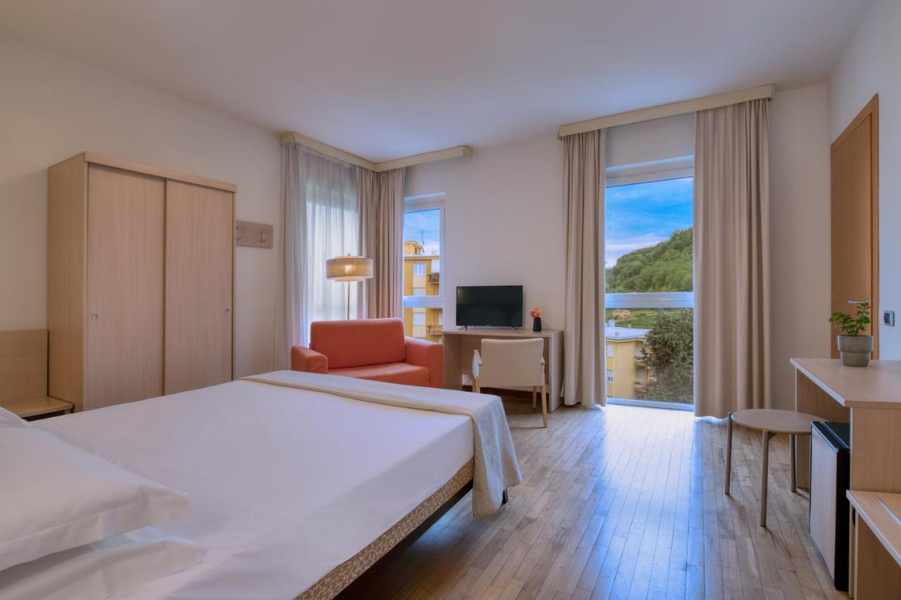 Park Hotel Mondovì Eksteriør bilde