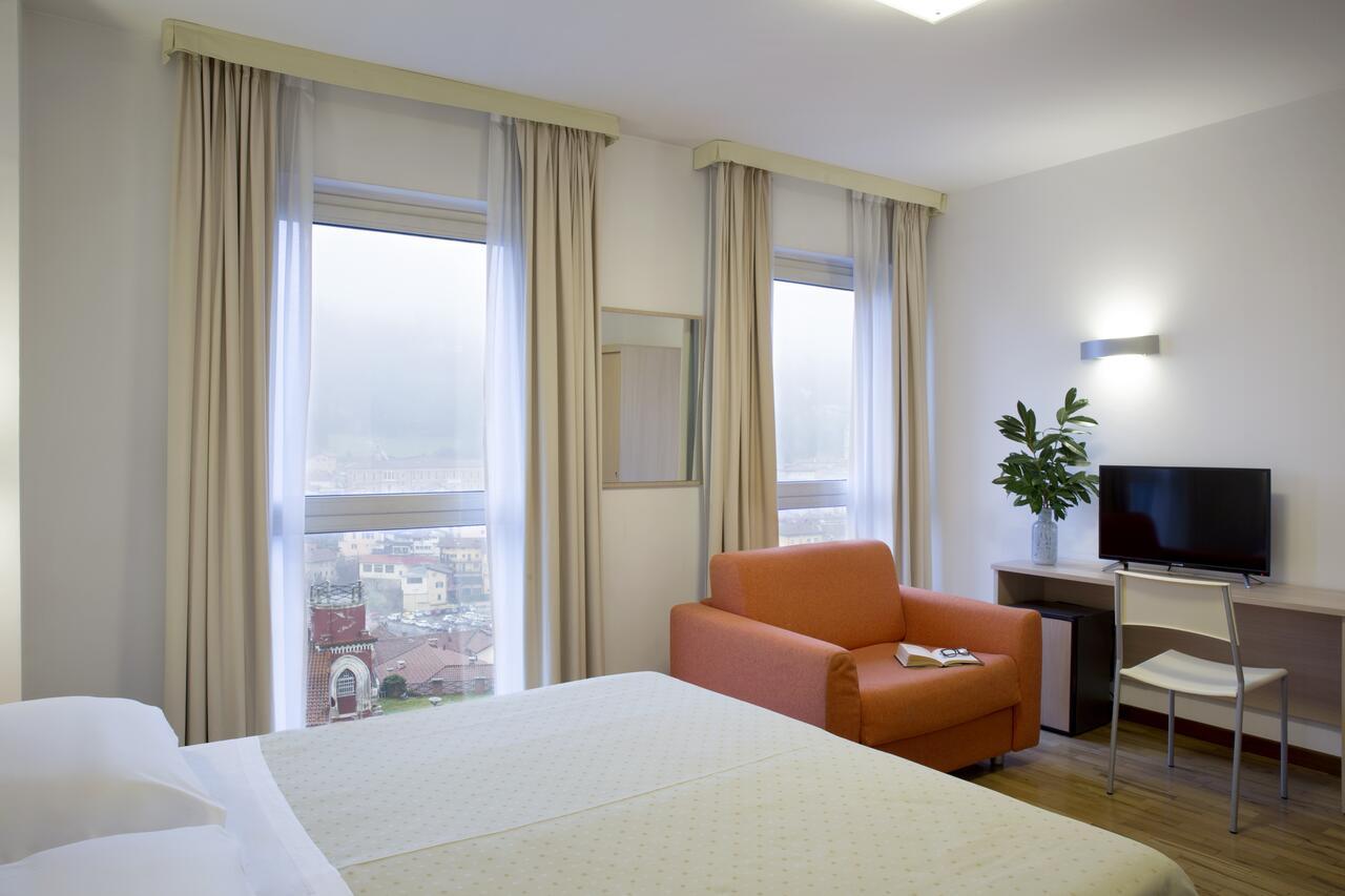 Park Hotel Mondovì Eksteriør bilde