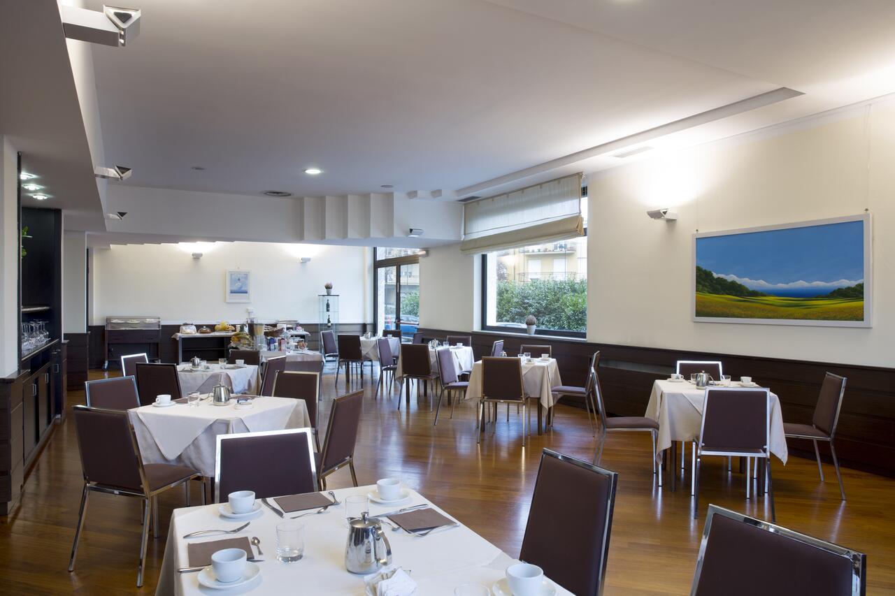 Park Hotel Mondovì Eksteriør bilde